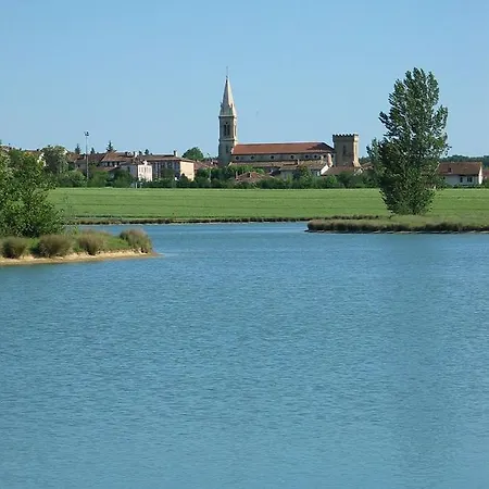 Grand Chalet En Bois Climatise Avec Vue Sur Le Lac